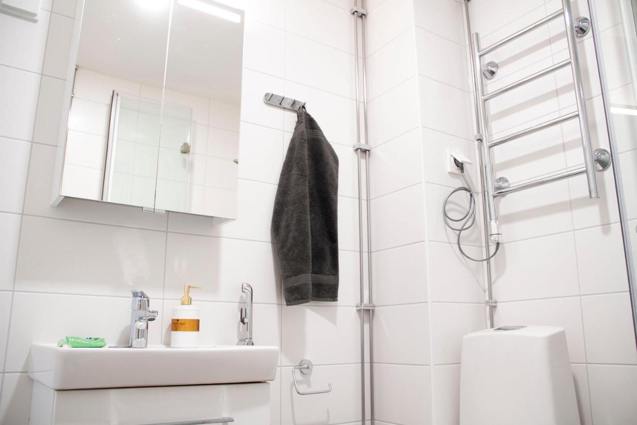Bright One-Room Studio In The Heart Of Kallio ヘルシンキ エクステリア 写真