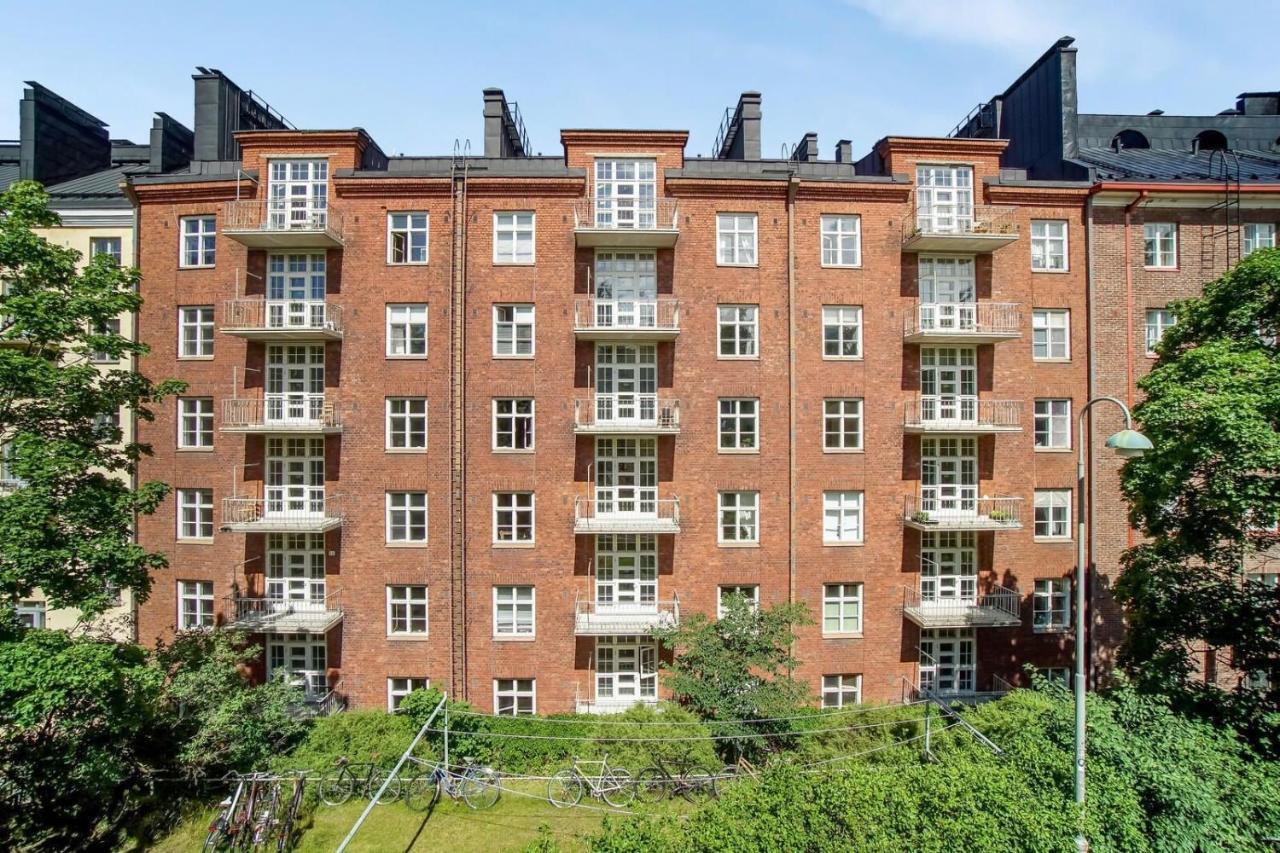 Bright One-Room Studio In The Heart Of Kallio ヘルシンキ エクステリア 写真