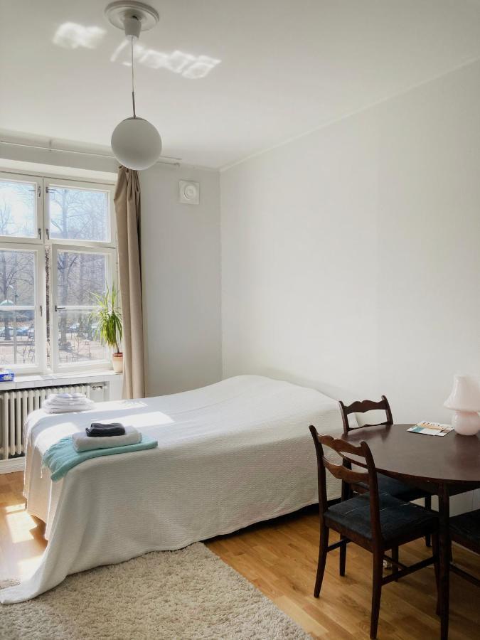 Bright One-Room Studio In The Heart Of Kallio ヘルシンキ エクステリア 写真